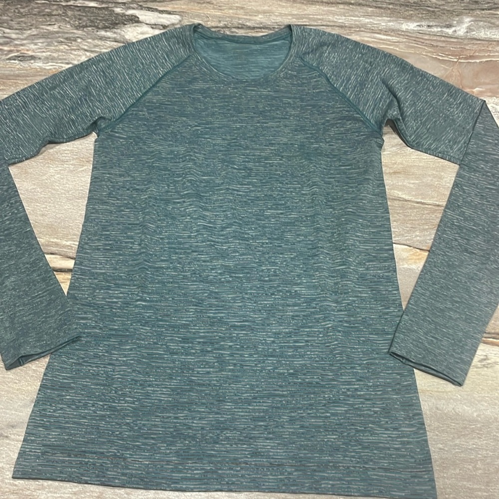 Lululemon Swiftly Tech 2.0